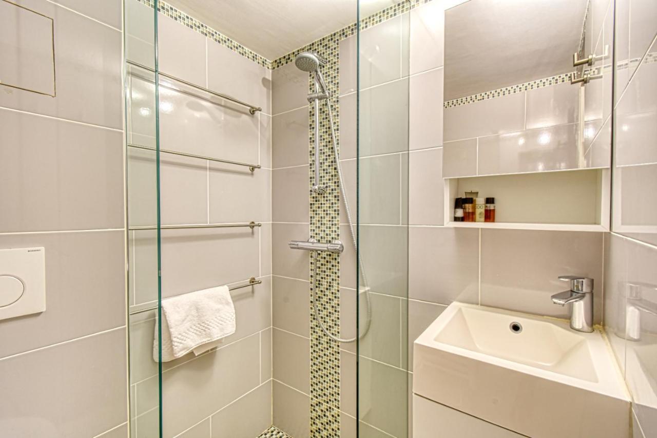 Beautiful And Cozy Apartment In The Heart Of คานส์ ภายนอก รูปภาพ